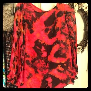 NWT MIss Me Couture red top with pleated sleeves